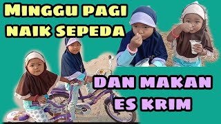 Minggu pagi naik sepeda dan makan es krim