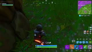 FORTNITE: WTF MOMENT *WEIRD GUN GLITCH*