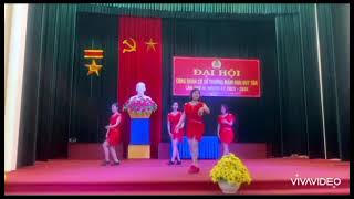 NHẢY LINE DANCE CHA CHA CHA PHỐ HOA/CHÀO MỪNG ĐẠI HỘI CÔNG ĐOÀN CƠ SỞ TRƯỜNG MN DUY TÂN/Thúy Nguyễn