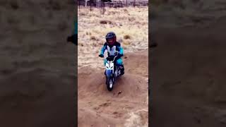 Razor Dirt Bike Desert Cruise