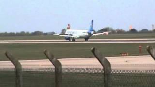 Thomas cook A321-211 landing at ema