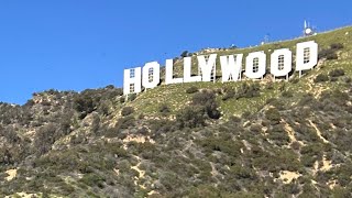 Los Angeles Attractions: Driving To Lake Hollywood Park