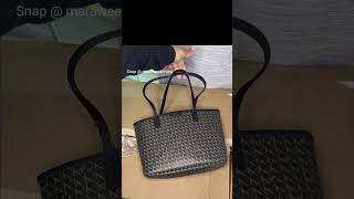 What can fit in Tory burch small tote bag ايش ممكن تكفي شنطة توري بورش سمول توت باق تجنن للجامعه