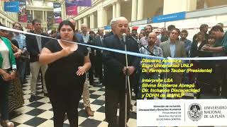 Apertura Expo UNLP 2018 con Interprete de LSA