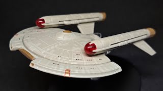 Eaglemoss Hero Collector Unboxing - Star Trek United Earth Starfleet Intrepid (Issue 44)