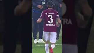 Sizce Bartra’nın Başakşehir maçında oyundan alınma sebebi nedir ?