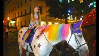 В ОДЕССЕ НА ДЕНЬ НЕЗАВИСИМОСТИ.КАТАЕМСЯ НА РЕЙНБОЙ ДЕШ//IN ODESSA ON INDEPENDENCE DAY. RAINBOW DASH