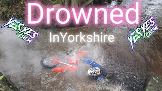 Drowned in the Yourkshire Dale's. Off Road fun with the Crew.