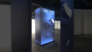 3d naked cube style video indoor led dispay for the shop and brand show.