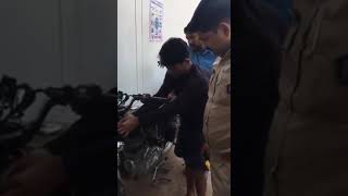 1 minute me bullet chori 😱 #thief  #compilation #bullet #police #viral