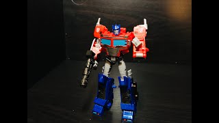 Transformers Cyberverse Deluxe class Optimus Prime (2020) transformation