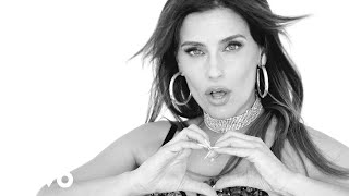 Nelly Furtado, Bomba Estéreo - Corazón