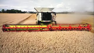 Claas Lexion 8900 45 FT Header Combine The Directors Cut - THE WORLDS BIGGEST COMBINE.