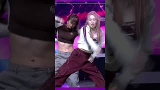 それではここでチェヨンのダンスを見てみましょう「KNOCK」 #LEECHAEYEON #KNOCK