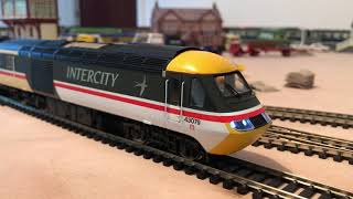 Hornby HST class 43 Intercity swallow Valenta DCC sound in-depth review, on model railway! R3602TTS