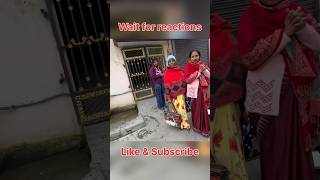 Aunty ji ka reaction🤪 #reactionvideo #trendingvideo #bunnyhelmet #karizmaxmr #shortvideos #shorts