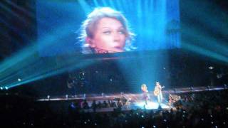 Taylor Swift & Jason Mraz - I'm Yours live @ Staples Center