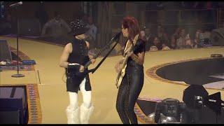 Prince Live - Play that funky Music - Hollywood Swinging - Fantastic Voyage  4/28/11