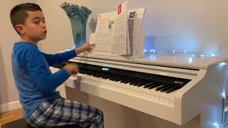 Piano lessons from a rookie (beginner 3 months time)