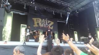 La Raíz - La Voz @ Iruña Rock (26-27 Mayo 2017)