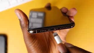 Lewis from Unbox Therapy is making me regret my decision to buy iPhone XS Max!