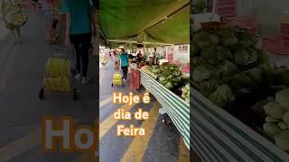 Feira livre na rua #feira #feiralivre #feiraderua #feirante #frutas #verduras #pasteis #pescado #rua