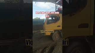 dumtruk#trukmania#truk#trukekspedisi#shotrs#vlogjayamandiri#youtuberpemula