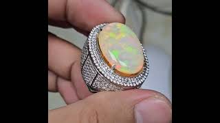 Natural Rainbow Yellowish White Opal Kalimaya Ethiopia No Treatment 21.12 carats Certificate MRI lab