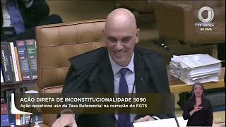 Alexandre de Moraes ironiza apelido de "comunista" no STF