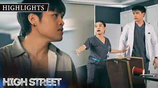 Roxy has enough of Archie and Kevin's arguing | High Street (w/ English Subs)