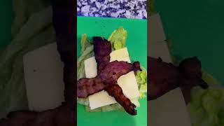 Lettuce 🥬 Wrapped Bacon Burger #healthy #grilling #youtubeshorts #subscribe