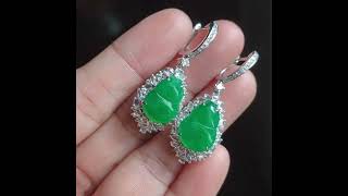 Gem Gardener: 葫芦 Gourd Jade Earrings 18k