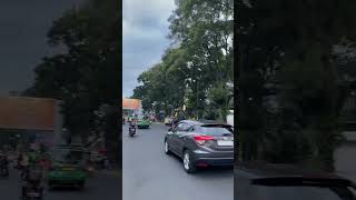 POV Jalan Kaki di Jalan Raya at Dipati Ukur #indonesia