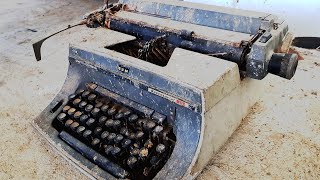 Restoration typewriter Corona SCM very rusty ５０ Years | Restore machines tear down old １９７０