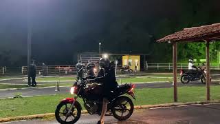 Aulas no período da noite e após chuva na Motopista Oficial de Santa Luzia/MG