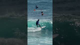 An interesting speed generation technique #surfcircus #surfing #surf #balisurf #uluwatu #waves