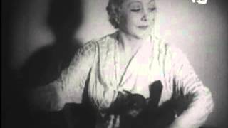 W starym kinie -  Panienka z poste restante (1935)