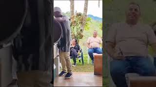 @EL HOMBRE MÁS FELIZ  EL NEGRO SABRO  SENSACIONAL https://youtube.com/@ARNULAPONZAARAGON