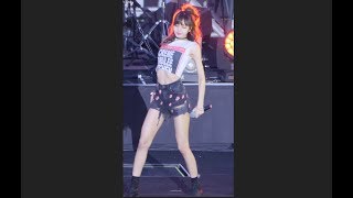 180525 블랙핑크 (BLACKPINK) 휘파람(WHISTLE) [리사] LISA 직캠 Fancam (고려대학교축제 입실렌티) by Mera