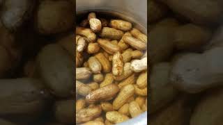 How to boil peanuts.....