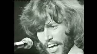 Bee Gees - I've Gotta Get A Message To You (Live 1971) (pcbj01 Only Enhanced Audio)