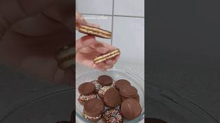 Alfajor simples para as crianças fazerem 😋 #shortsreceitas #shorts #shortsyoutube