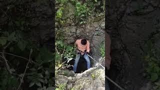 Haciendo Rappel por primera vez en la cueva del salitre en Tlaltizapan Morelos