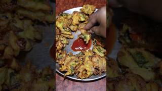 onion pakora recipe 🥰 #shorts #short #shortvideo #youtubeshorts #food #foodie #cooking