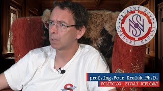 „Fialova koalice je nepřítel rozvoje ČR.“ S prof. Petrem Drulákem o fušerské politice