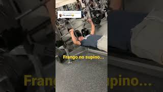 FRANGO NA ACADEMIA...