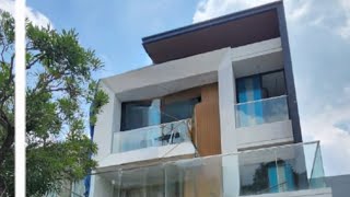 NEW Private LIFT Rumah Pakuwon Indah Surabaya Barat Mewah Golf area dkt PTC, Graha Family, Citraland