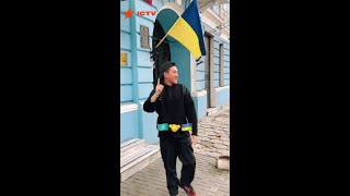 🤝 "Батько наш Бандера" от казахов! КАЗАХСТАН С УКРАИНОЙ #shorts