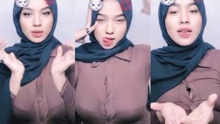 GAK SENGAJA KELIHATAN YANG ADA DIANTARA GUNUNG KEMBAR. HIJAB LIVE MAMA MUDA