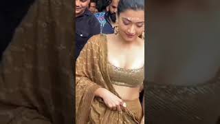 Beautiful dress Rashmika Mandanna #shorts #youtubeshorts